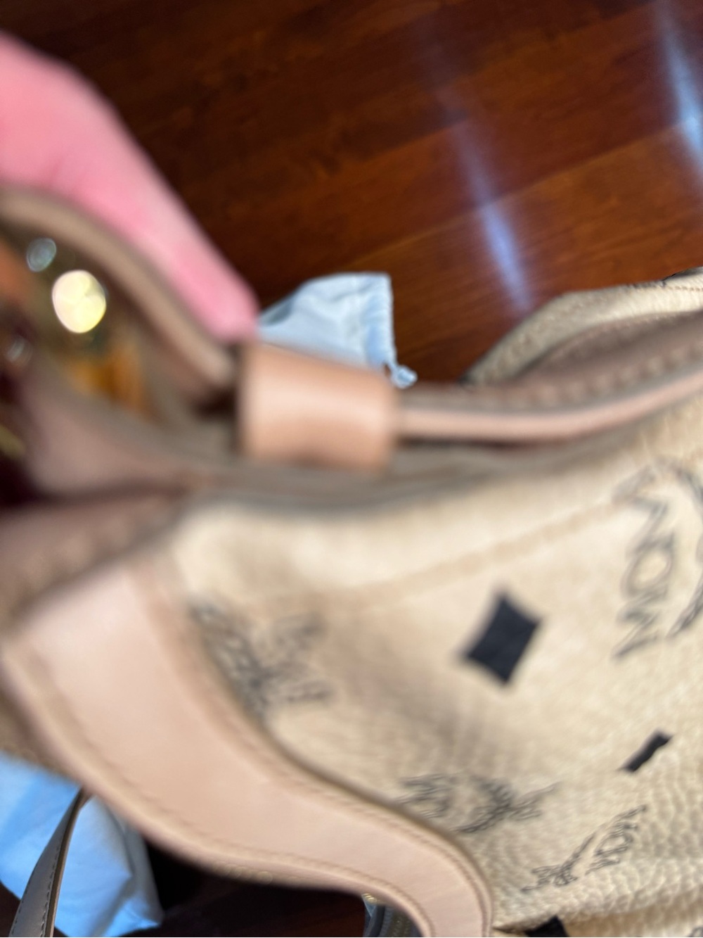 MCM Vintage Visetos 97027 ZipTop Shoulder Bag Tan Leather Gold Hardware NearMint - Picture 15 of 16